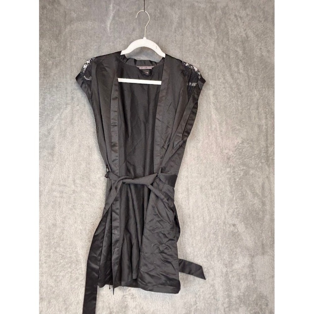 Victoria's Secret Black Lace Sleeve Satin Robe Kimono‎ Short Sleeve Tie Belt S
